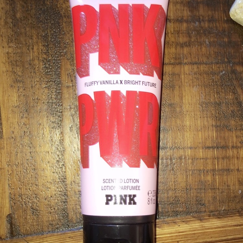 VS PINK Lotion